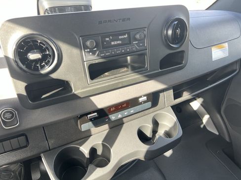 New 2025 Mercedes-Benz Sprinter 3500 image 27
