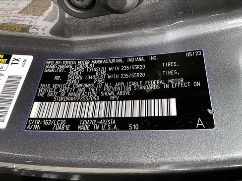 Used 2023 Toyota Highlander XSE FWD image 37