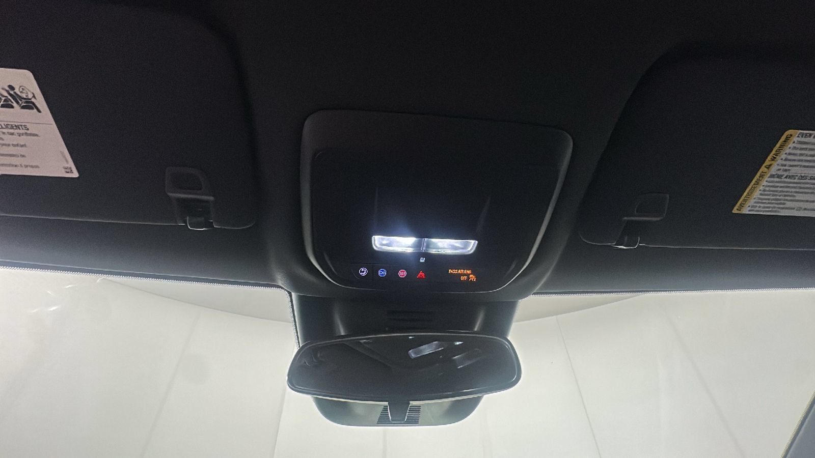 Used 2026 Chevrolet Equinox EV LT FWD image 30