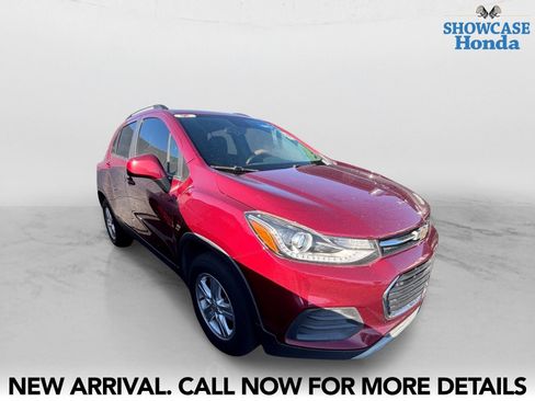 Used 2022 Chevrolet Trax LT AWD/4WD image 6