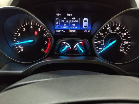 Used 2017 Ford Escape Titanium AWD/4WD image 23