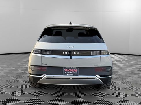 Certified 2024 Hyundai Ioniq 5 SEL image 6