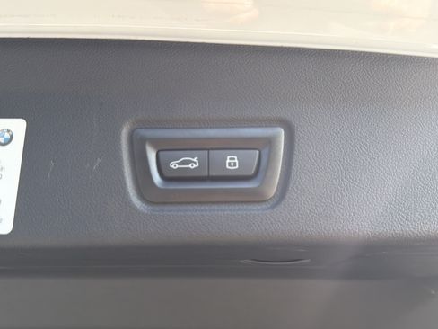 Used 2023 BMW i4 eDrive40 w/ Premium Package RWD image 52