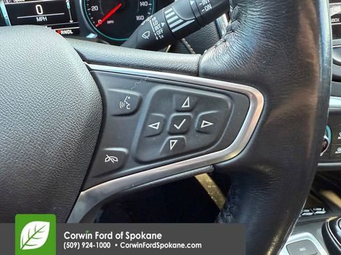 Used 2018 Chevrolet Equinox Premier image 27