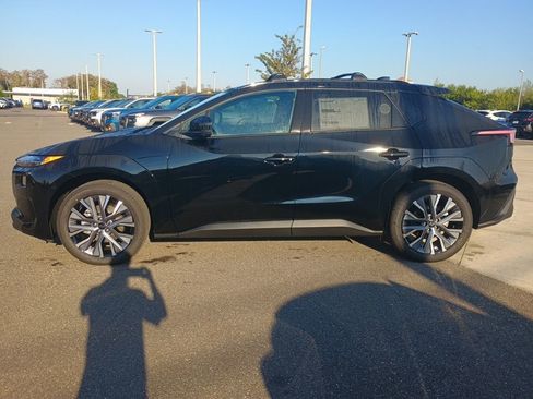 New 2026 Subaru Solterra image 3