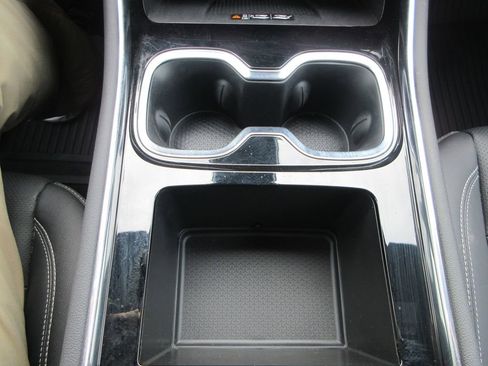 Certified 2025 Chevrolet Traverse LT w/ LPO, Floor Liner Package image 28