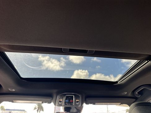 New 2026 Jeep Grand Cherokee L Laredo X image 15