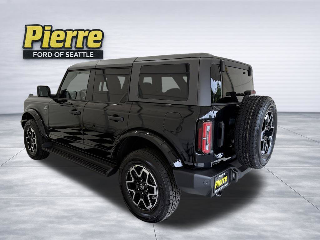 New 2026 Ford Bronco Outer Banks AWD/4WD image 2