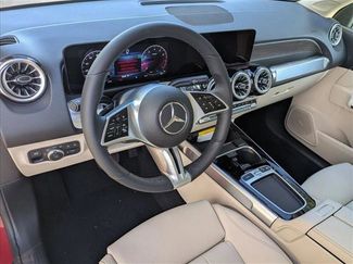 New 2026 Mercedes-Benz GLB 250 video 3