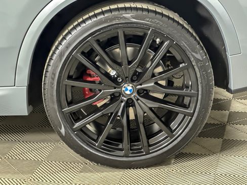 Used 2024 BMW X5 xDrive40i w/ M Sport Package AWD/4WD image 26