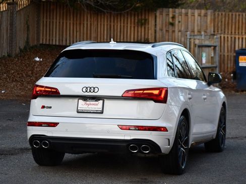 Used 2022 Audi SQ5 Premium Plus w/ Premium Plus Package image 10