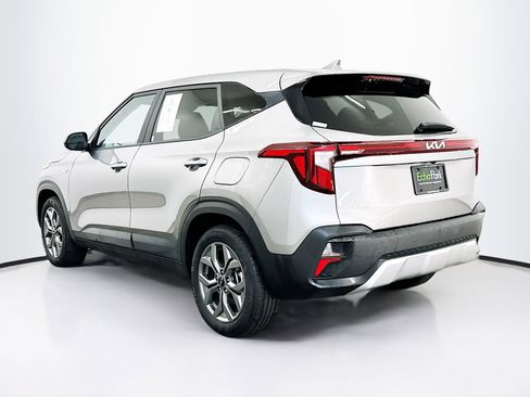 Used 2024 Kia Seltos LX image 5