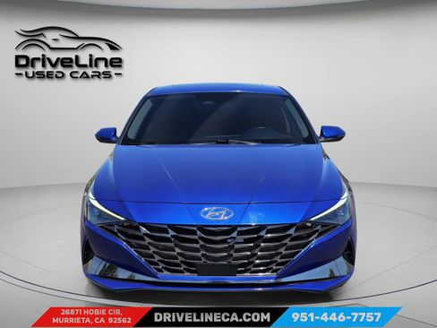 Used 2023 Hyundai Elantra Limited FWD image 2
