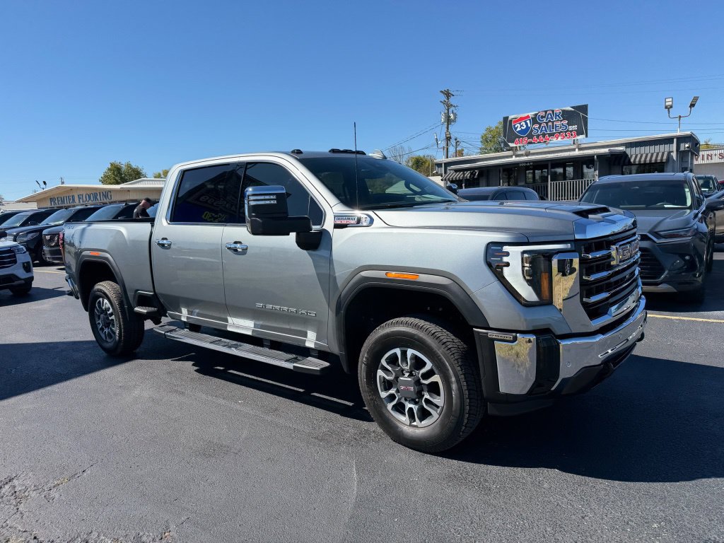 Used 2024 GMC Sierra 2500 SLT w/ SLT Convenience Package AWD/4WD image 2