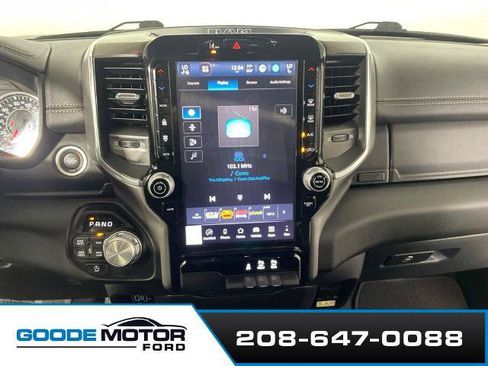 Used 2025 RAM 1500 Laramie AWD/4WD image 16