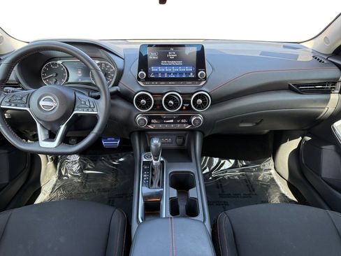 Used 2024 Nissan Sentra SR image 10