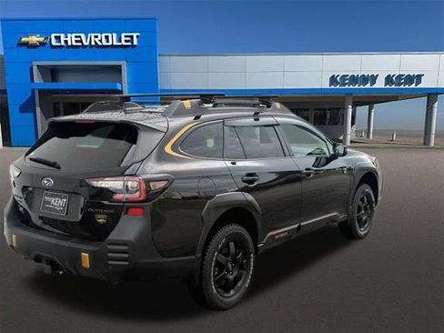 Used 2025 Subaru Outback Wilderness AWD/4WD image 5