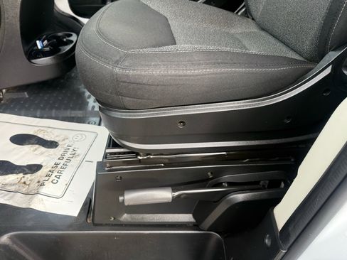 Used 2018 RAM ProMaster 1500 w/ Premium Appearance Group image 14