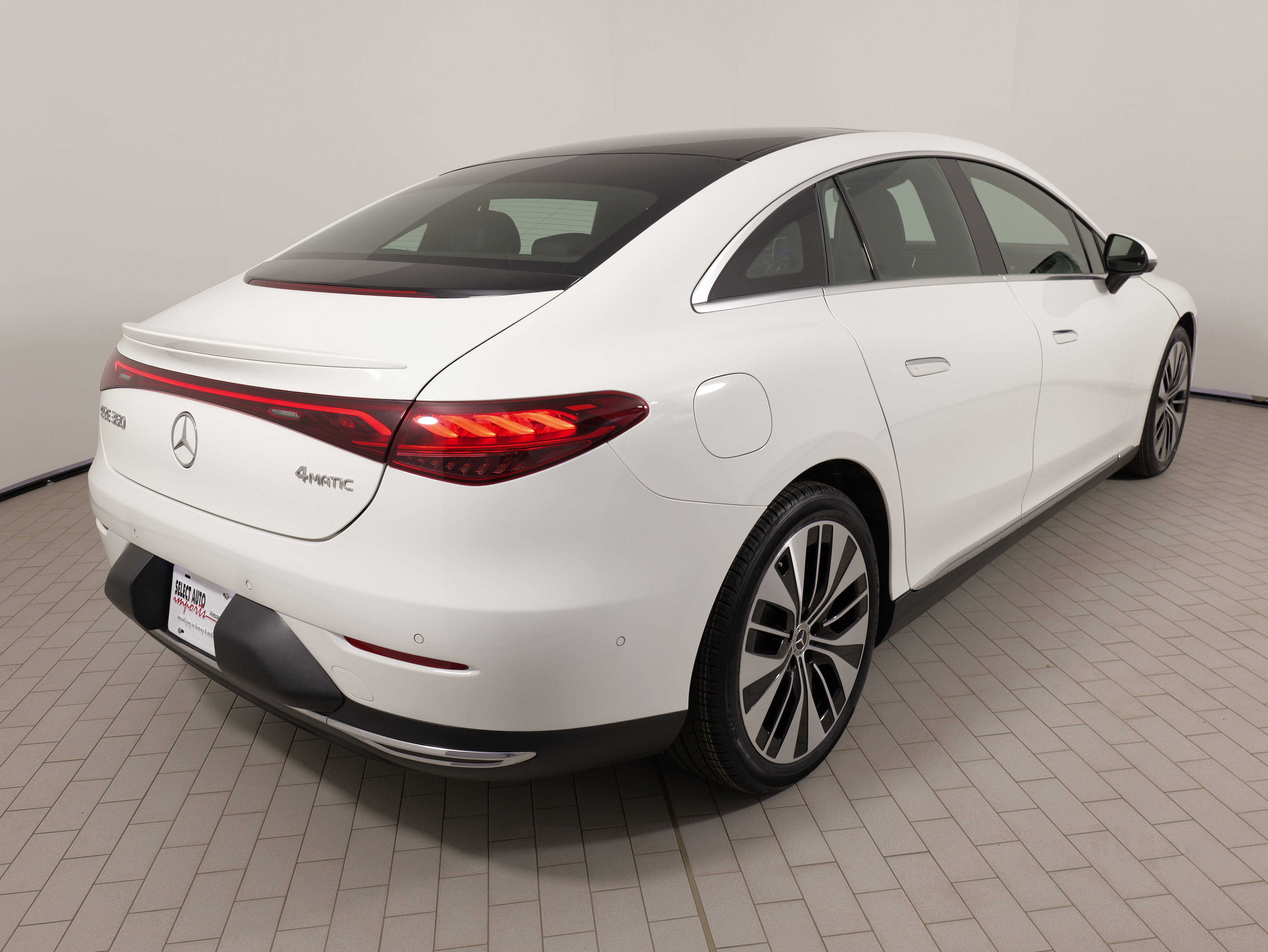 Used 2023 Mercedes-Benz EQE 350+ 4MATIC Sedan w/ Digital Light Package image 13