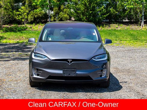 Used 2018 Tesla Model X 75D AWD/4WD image 2