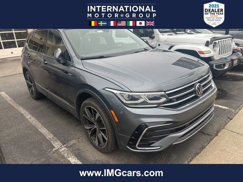 Used 2022 Volkswagen Tiguan SEL R-Line image 1