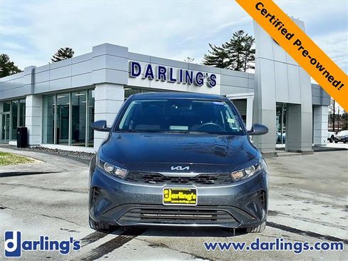 Used 2023 Kia Forte LXS image 2