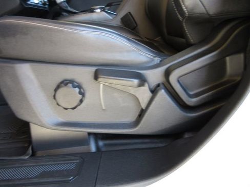 Certified 2025 Ford Bronco Badlands image 11