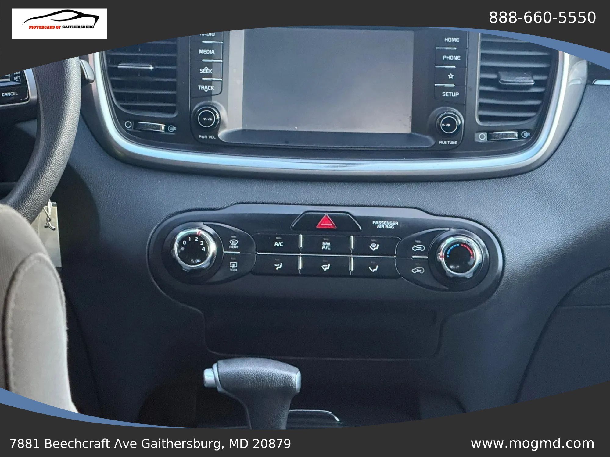 Used 2020 Kia Sorento FWD V6 image 11