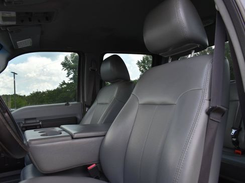 Used 2012 Ford F250 XL w/ PWR Equipment Group AWD/4WD image 20