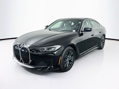 Used 2024 BMW i4 eDrive35 w/ Convenience Package RWD image 3