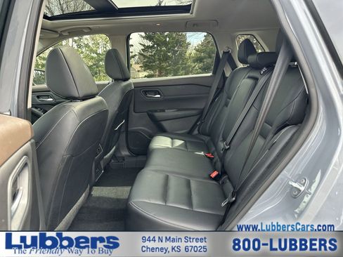 Used 2023 Nissan Rogue SL image 20