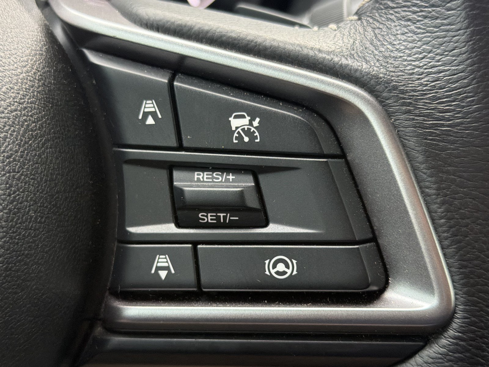 Certified 2025 Subaru Legacy Premium AWD/4WD image 29