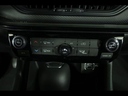 New 2026 Jeep Compass Latitude image 14