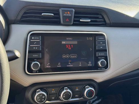Used 2020 Nissan Versa SV image 15