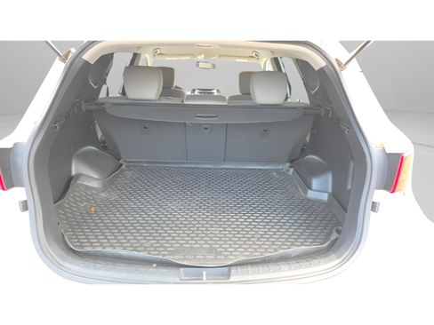 Used 2017 Hyundai Santa Fe Sport FWD image 17