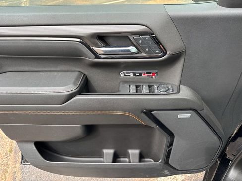 Used 2024 GMC Sierra 1500 AT4 w/ Technology Package AWD/4WD image 35