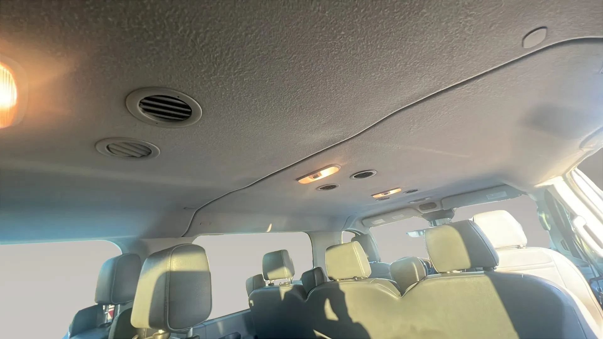Used 2019 Ford Transit 350 XL RWD image 21