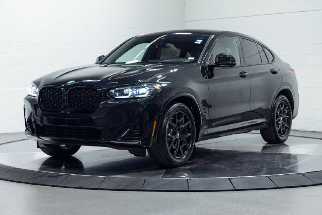 Certified 2023 BMW X4 xDrive30i w/ M Sport Package AWD/4WD image 6