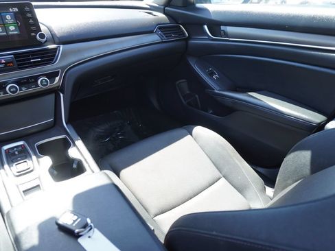 Used 2021 Honda Accord Hybrid image 22