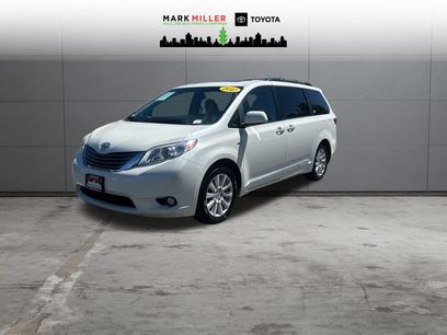Used 2017 Toyota Sienna XLE w/ XLE Navigation Package