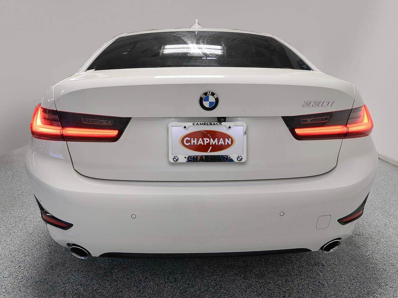 Used 2020 BMW 330i Sedan w/ Convenience Package RWD image 4