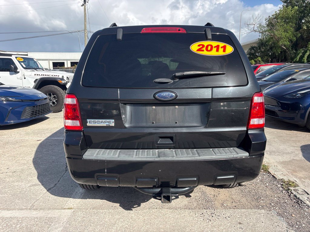 Used 2011 Ford Escape XLT w/ 203A Rapid Spec Order Code FWD image 4