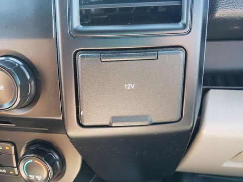 Used 2016 Ford F150 XL w/ Equipment Group 101A Mid AWD/4WD image 20