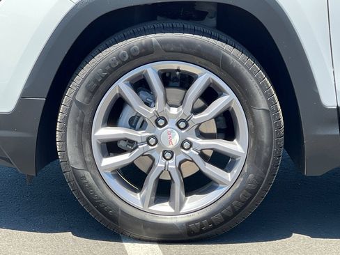 Used 2024 GMC Terrain SLT AWD/4WD image 38