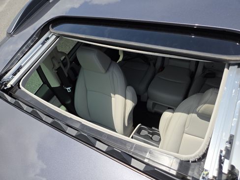 New 2026 Honda Odyssey EX-L image 4