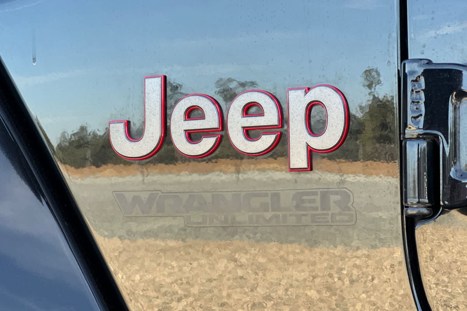 Used 2019 Jeep Wrangler Unlimited Rubicon AWD/4WD image 17