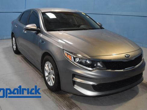 Used 2018 Kia Optima LX image 1