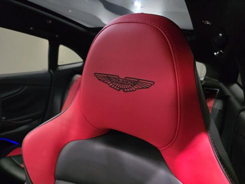 Used 2023 Aston Martin DBX 707 image 5