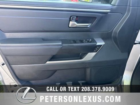 Used 2024 Toyota Tundra Platinum AWD/4WD image 12