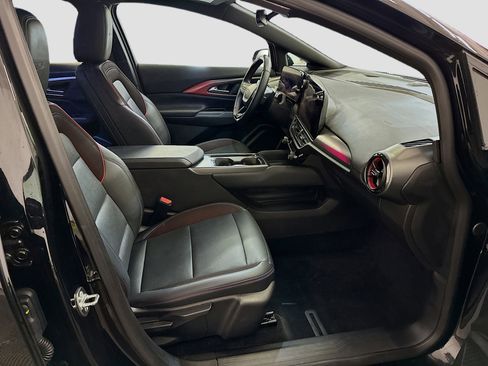 Used 2024 Chevrolet Equinox EV RS AWD/4WD image 33